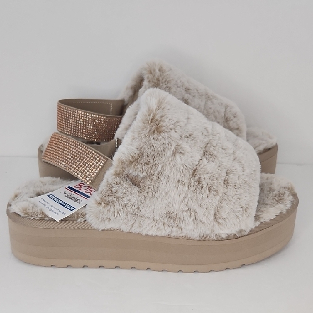 BOBS/Skechers Taupe Faux Fur Slide Sandals w/Rose Gold Straps. RARE HTF!